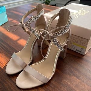 Jewel- Badgley Mischka heels size 6.5